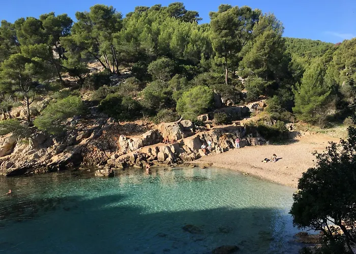 Appart. 4 Pers A 6 Kms De Cassis Avec Acces Piscine