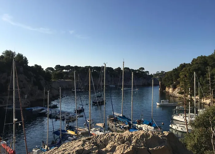 Appart. 4 Pers A 6 Kms De Cassis Avec Acces Piscine