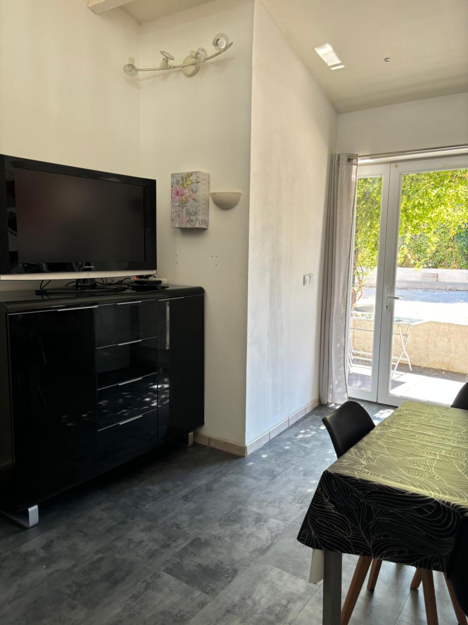 Appartement Appart. 4 Pers A 6 Kms De Cassis Avec Acces Piscine Roquefort-la-Bédoule