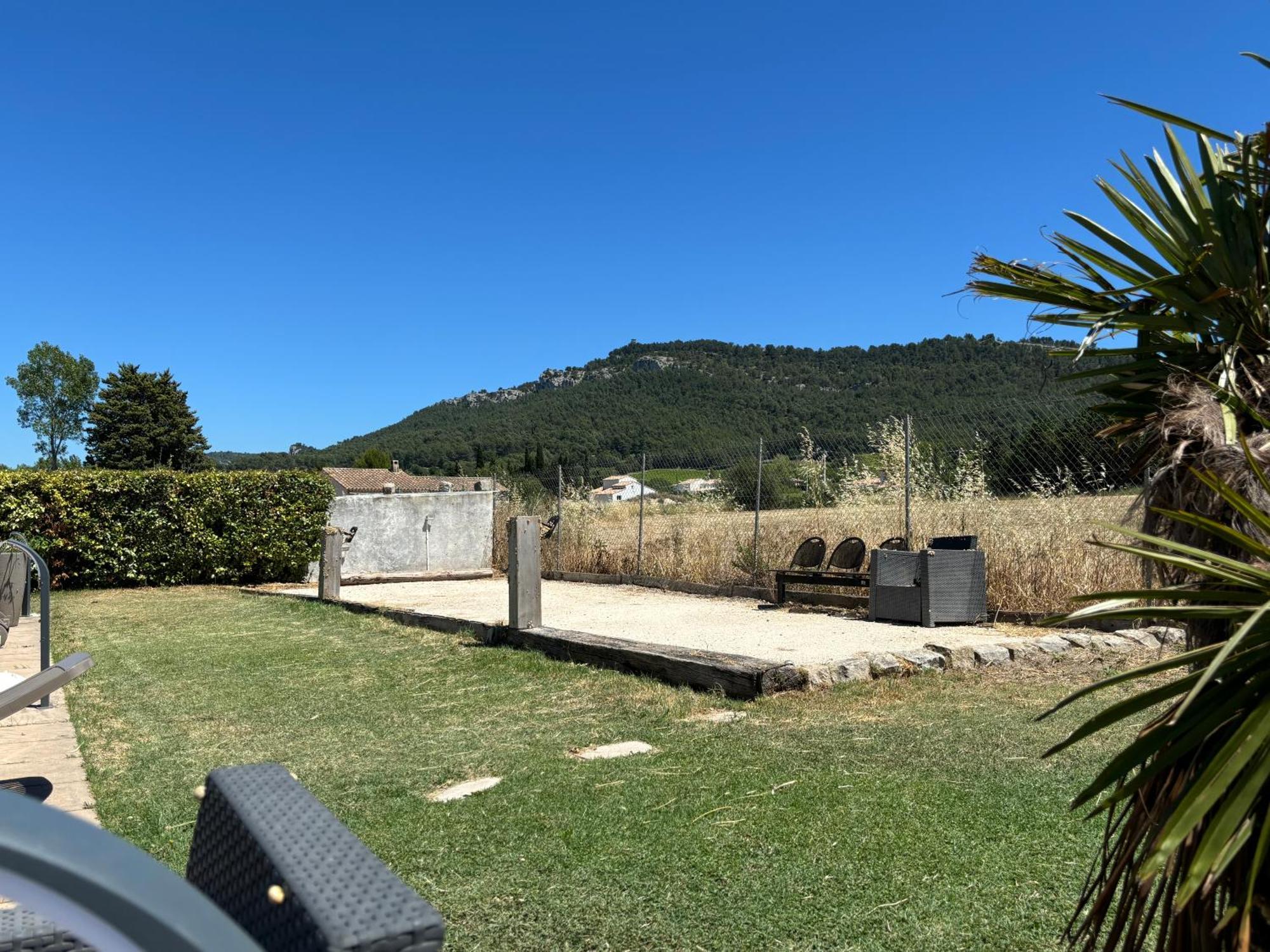 Appart. 4 Pers A 6 Kms De Cassis Avec Acces Piscine Appartement *