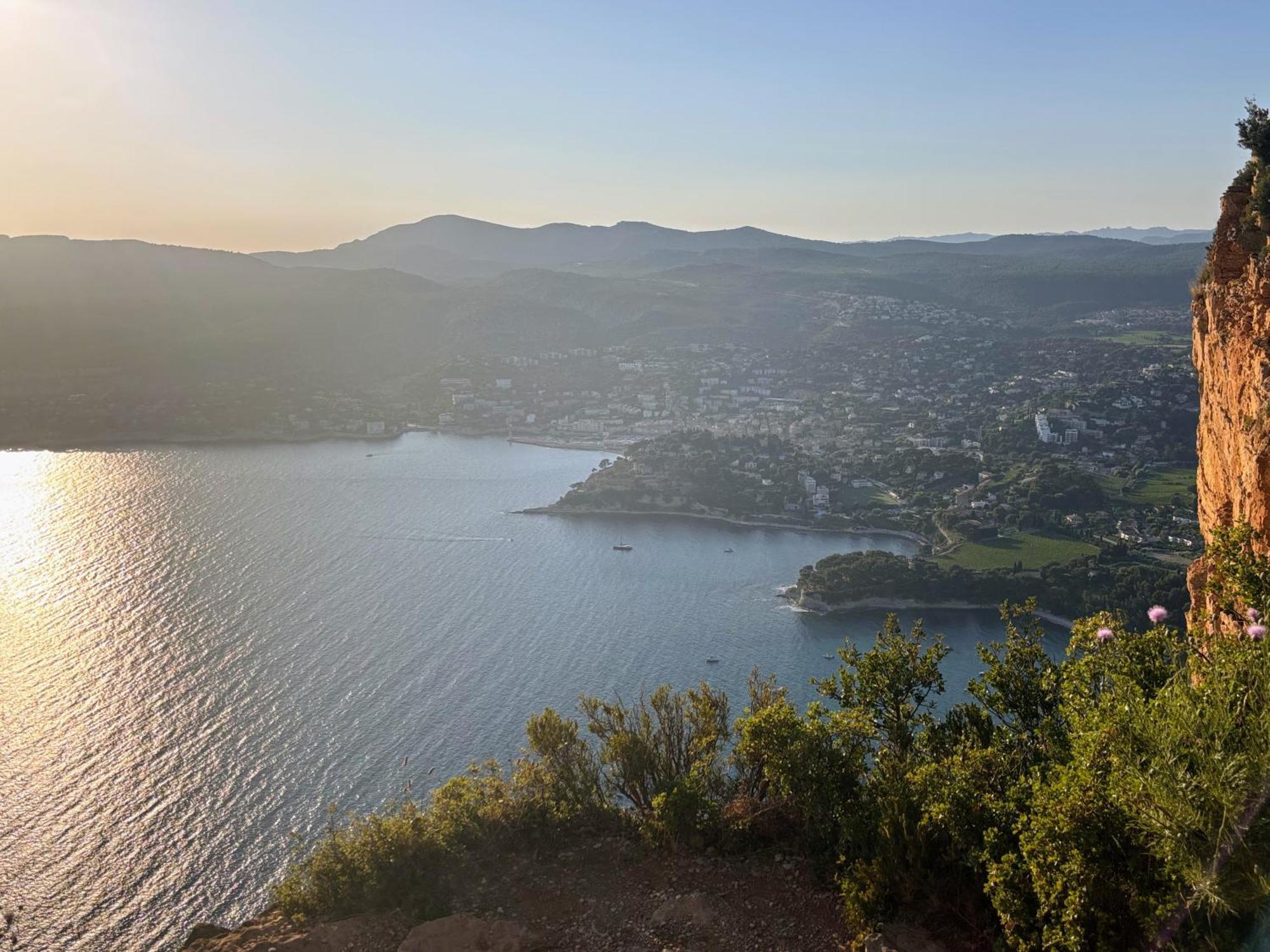 Appart. 4 Pers A 6 Kms De Cassis Avec Acces Piscine