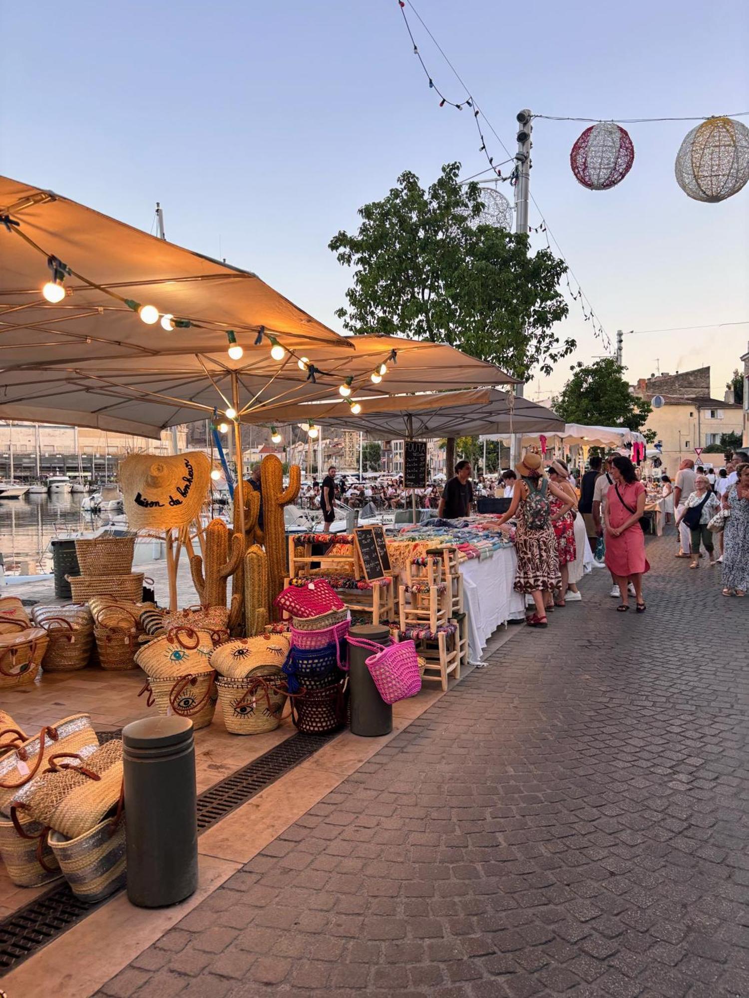 Appart. 4 Pers A 6 Kms De Cassis Avec Acces Piscine Apartment Roquefort-la-Bedoule